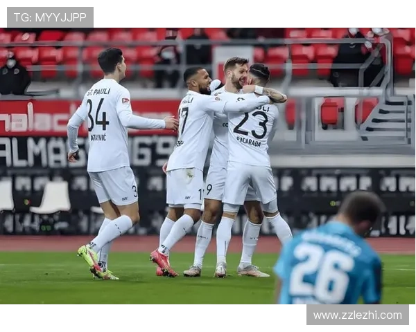 德甲今晚精彩对决即将上演 球迷期待多场激烈角逐谁能笑到最后