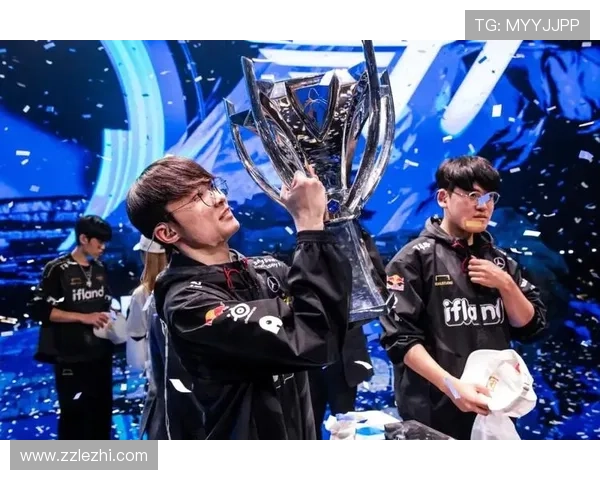 《全球电竞赛事热潮再起 各大战队备战年度总决赛》